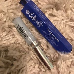 The Estee Edit Flash Photo Gloss By Estée Lauder